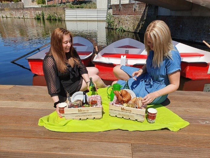 © Kulturbüro, Picknicken an den Ruderbooten