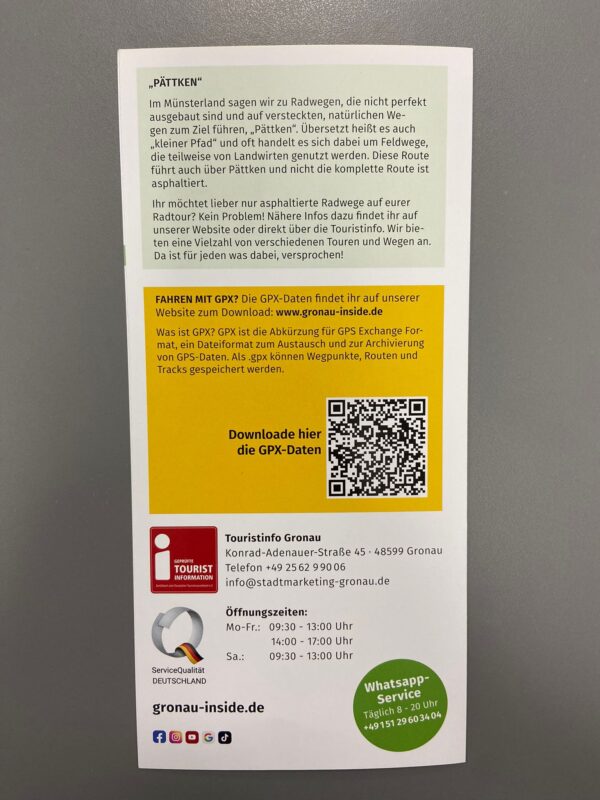 Rückseite des Flyers mit Infos zur Touristinfo Gronau, GPX-Daten und Pättkeswegen.