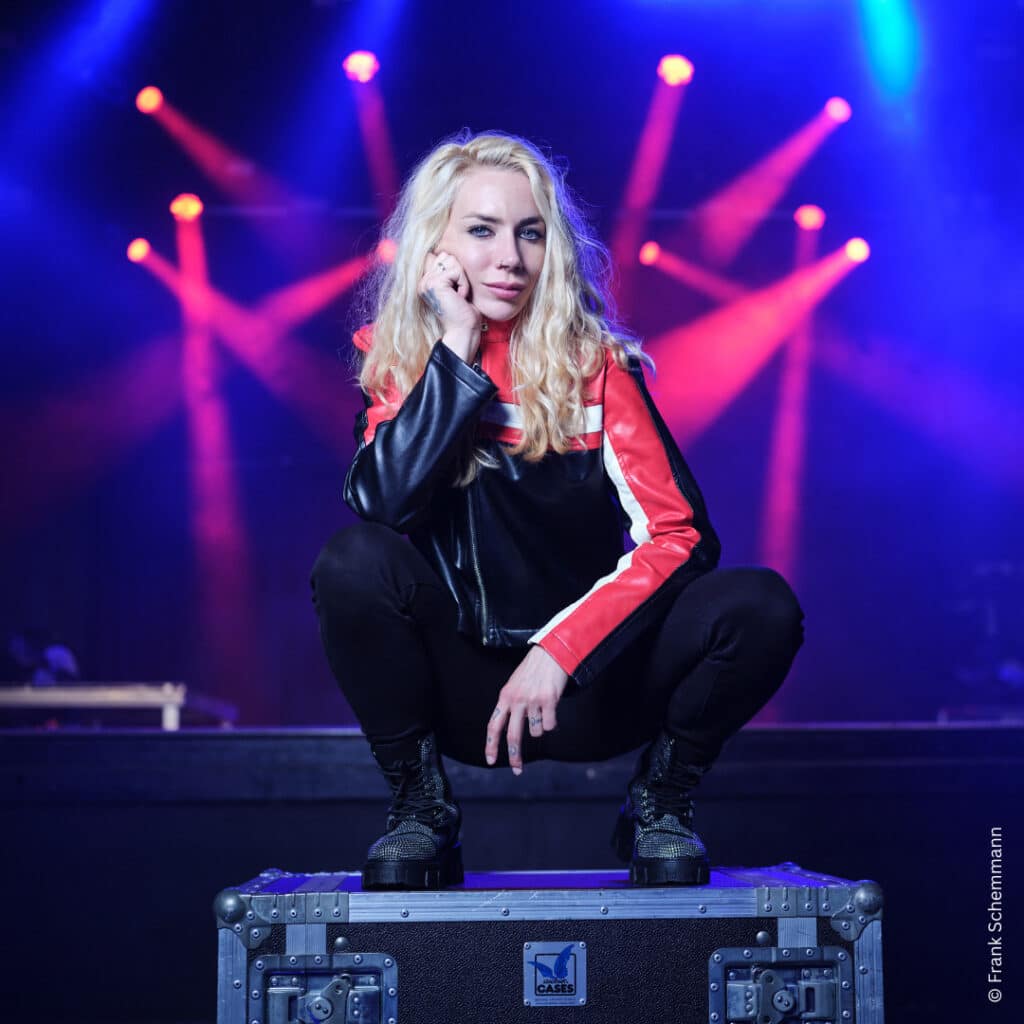 Foto van bluesmuzikant Vanja Sky