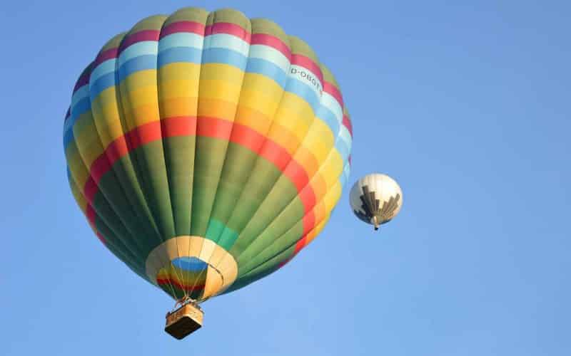 hot-air-balloon-5390487_1920