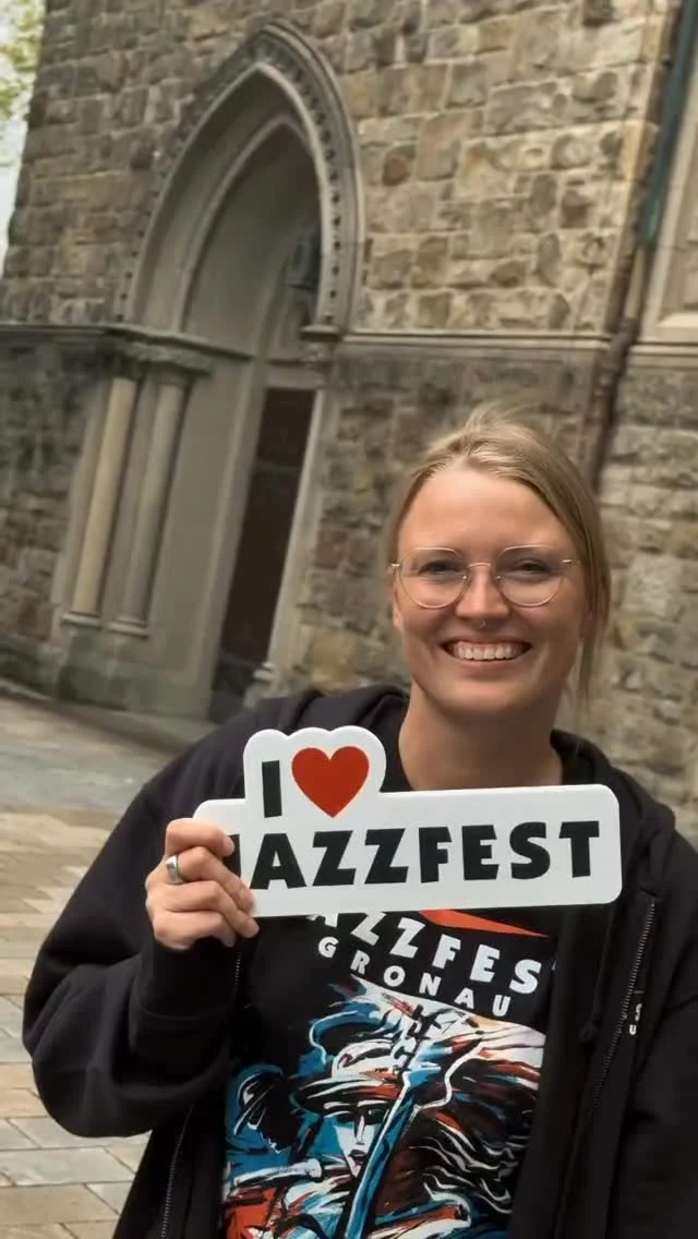 Seid ihr dabei oder seid ihr dabei? 🥳🥳

Alle Infos unter www.jazzfest.de 

#gronau #jazzfestgronau #jazz #jazzmusic #jazzfest